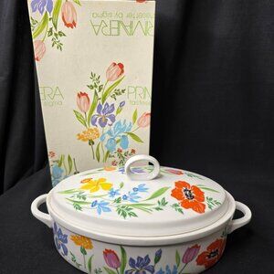 1980s Vintage PRIMAVERA Tastesetter by Sigma Oval 1.5 Qt Covered Casserole Dish